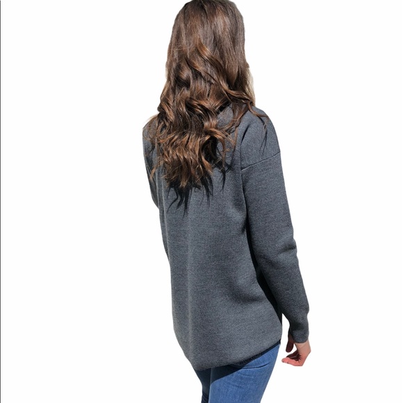 J. Crew- Oversized 100% Merino Wool Sweater - Picture 5 of 8